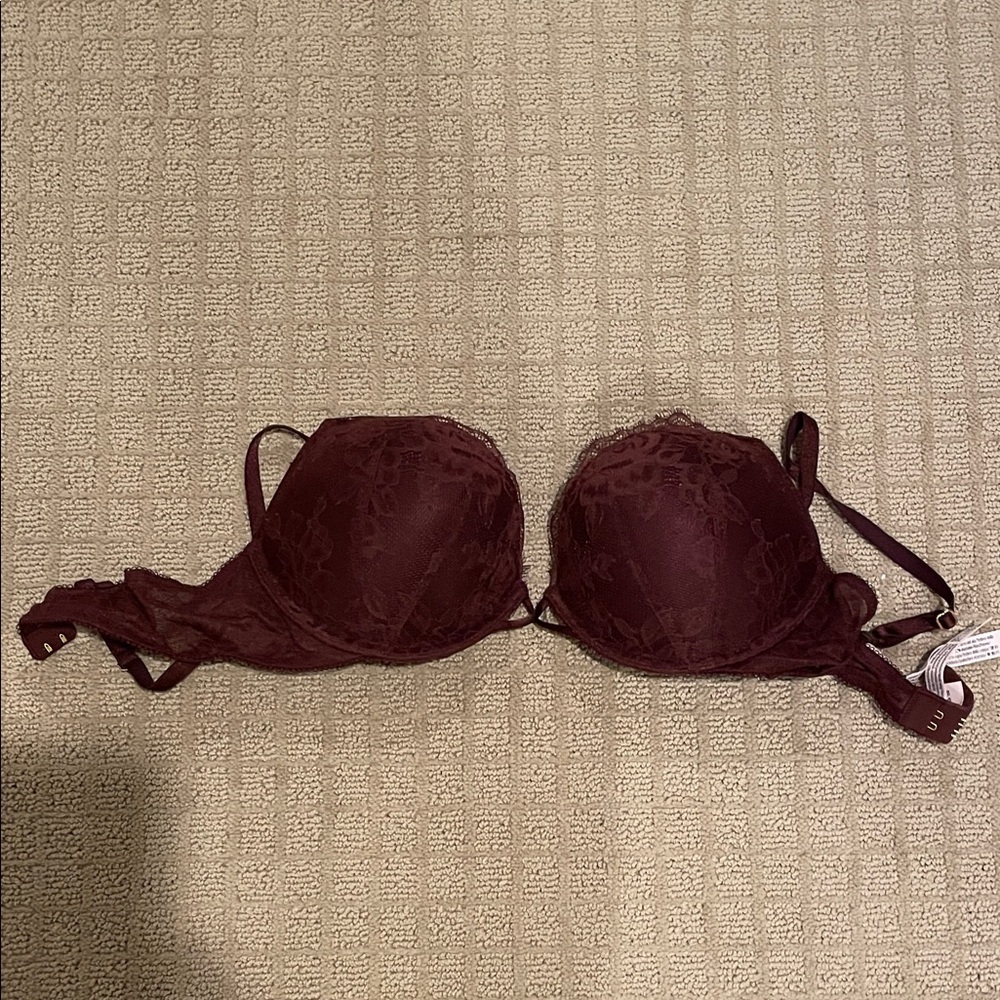 Victoria’s Secret Very Sexy Plunge Bra